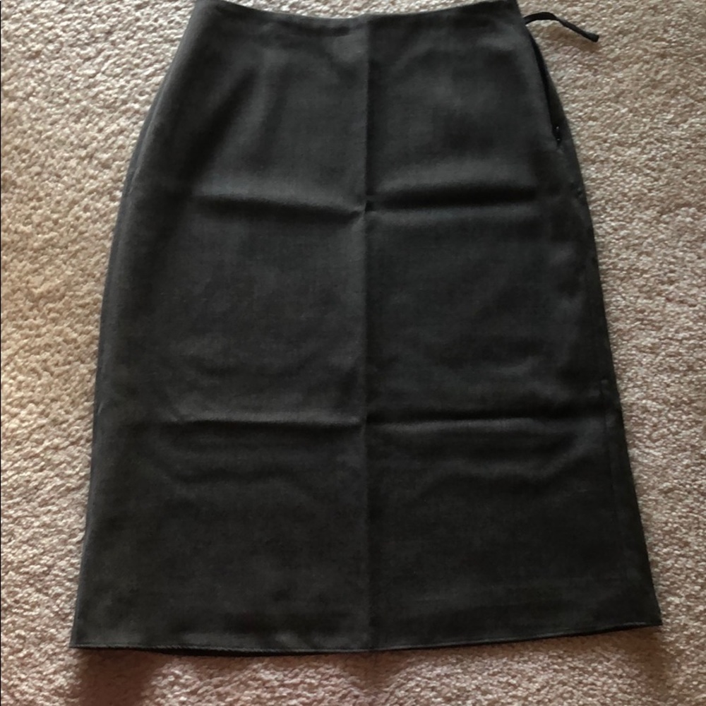Wool skirt